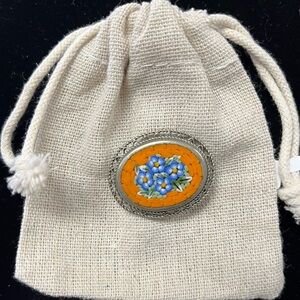 VINTAGE ITALIAN MICRO MOSAIC ORANGE FLORAL OVAL BROOCH